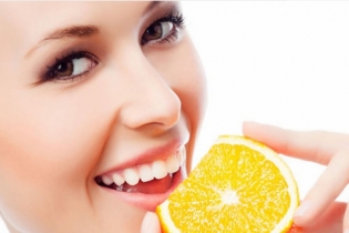 3 công thức cực đơn giản trị chảy máu chân răng tức thì từ dược liệu